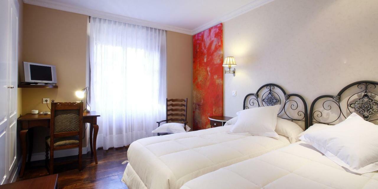 La Casona De Don Santos Hotell Proaza Eksteriør bilde